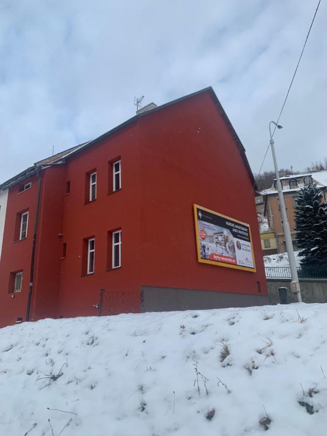 Apartman V Krusnych Horach-Free Parking Jáchymov Eksteriør bilde